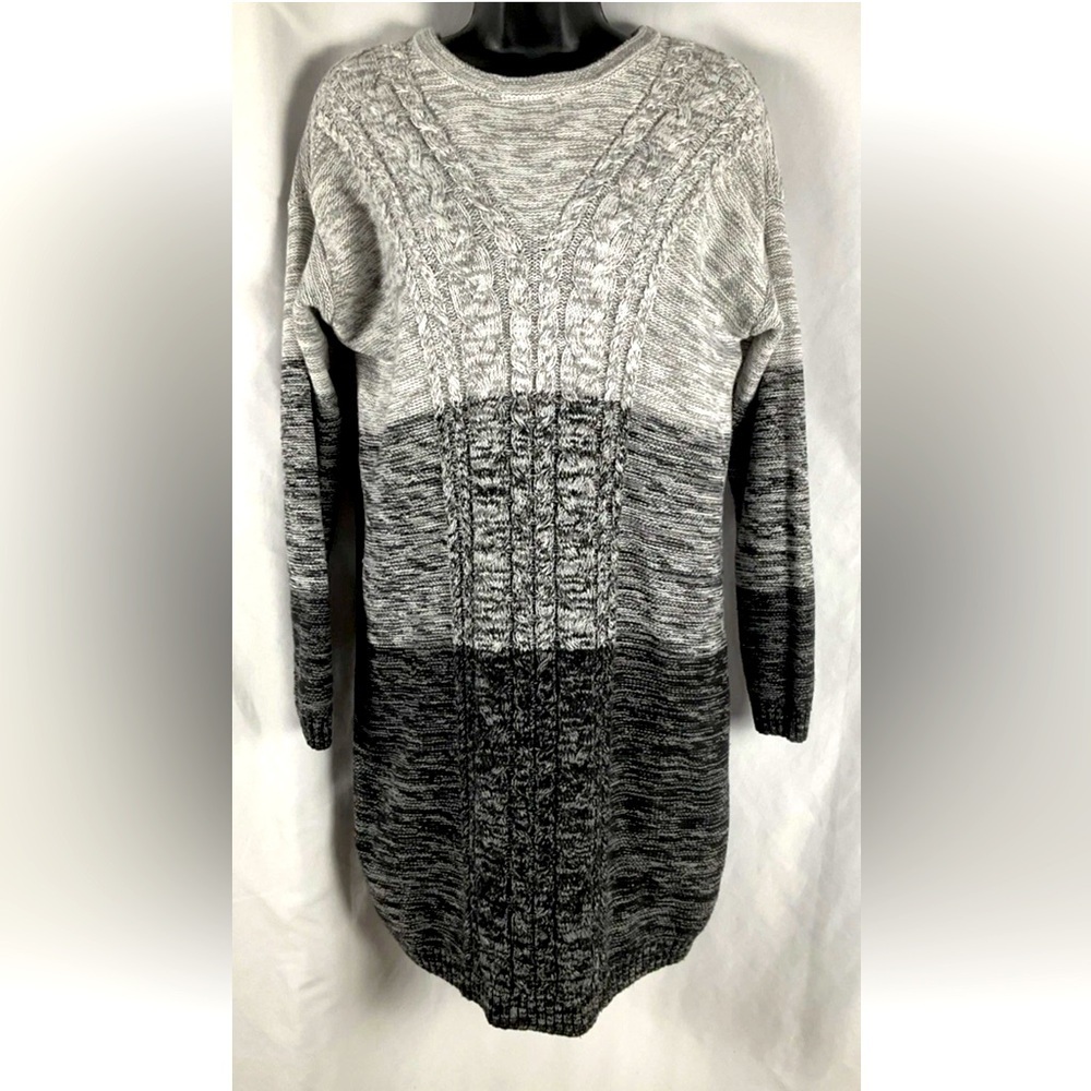 OLD NAVY Women's Size L Heathen Gray/ Black Cable Knit Sweater Dress